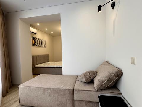 квартира за адресою Приозерна вул., 25