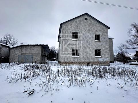 будинок за адресою Радгоспна