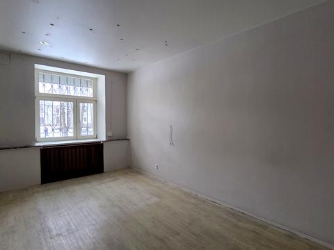 коммерческая по адресу Князей Острожских ул. (Московська), 39