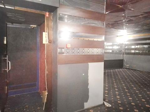 комерційна за адресою Київ, Харківське шосе, 150/15