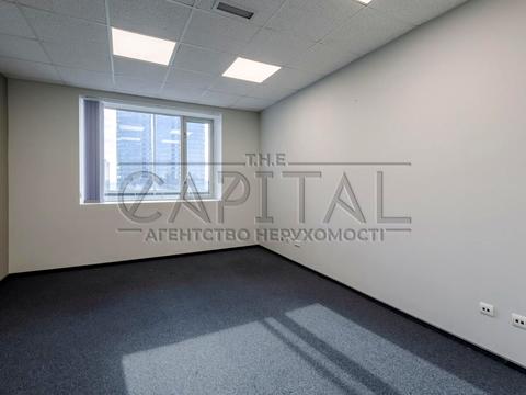 комерційна за адресою Шовковична вул., 42/44