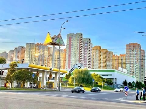 квартира за адресою Сім'ї Кульженків вул. (Петра Дегтяренка), 35