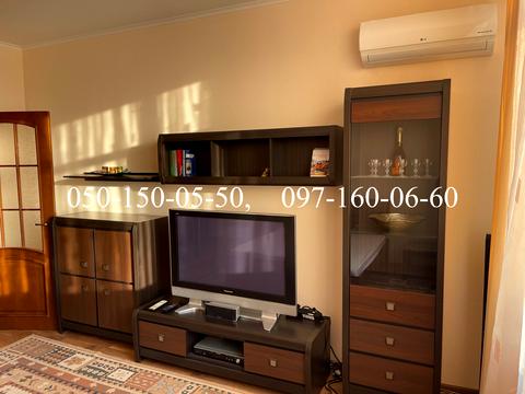 квартира за адресою Сім'ї Кульженків вул. (Петра Дегтяренка), 35