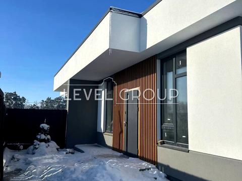 дом по адресу Янтарная ул.