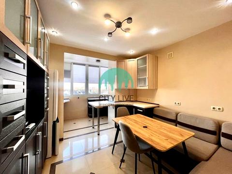 квартира по адресу Ивана Пулюя ул., 15а