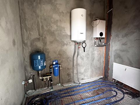 дом по адресу вул. Левка Лук'яненка, 33Б