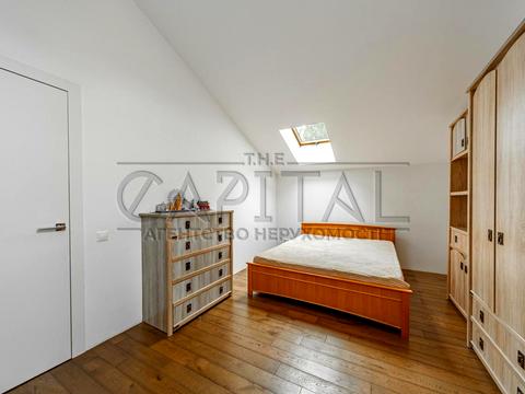 будинок за адресою с. Гатне, Яблунева вул.