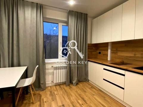 квартира за адресою Івана Авраменка вул. (Корнійчука), 10