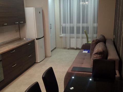 квартира за адресою Академіка Глушкова просп., 9-Д