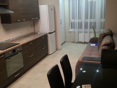 квартира за адресою Академіка Глушкова просп., 9-Д