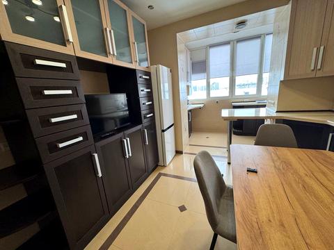 квартира по адресу Ивана Пулюя ул., 15а