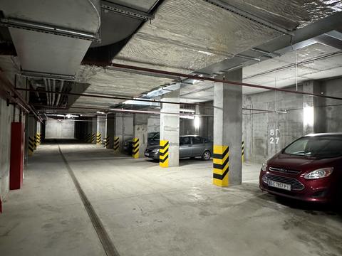 паркоместо по адресу Рудненская ул. (Белогорская), 8-Г