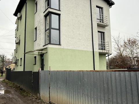 комерційна за адресою Чигиринська вул., 38