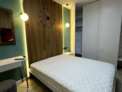 квартира за адресою Набережна вул., 8д