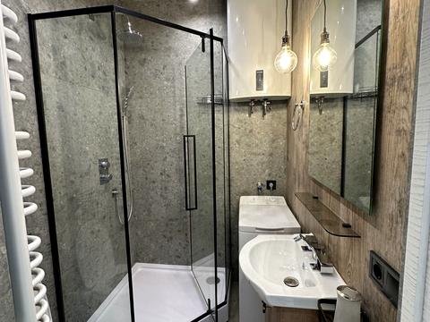 квартира за адресою Набережна вул., 8д