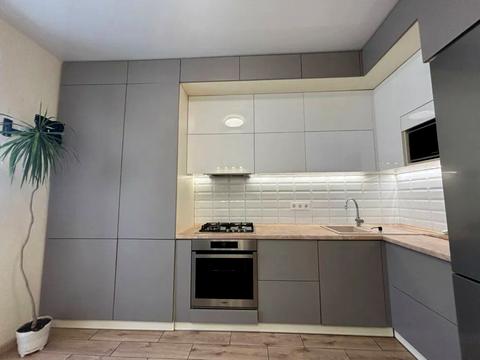 квартира за адресою Героїв Небесної Сотні просп., 26/15