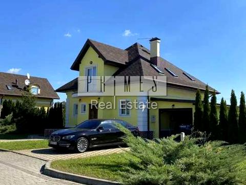 будинок за адресою вуліця Шкільна