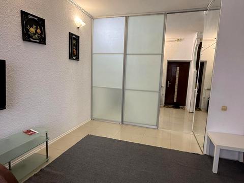 квартира за адресою Середньофонтанська вул., 19-А