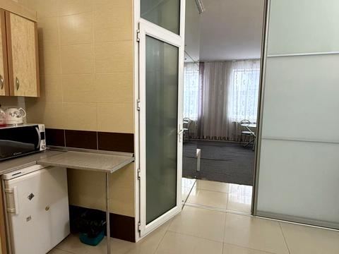 квартира за адресою Середньофонтанська вул., 19-А