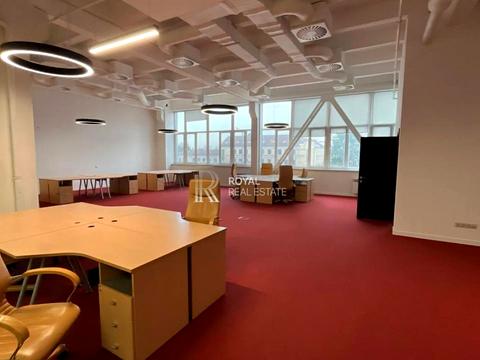 коммерческая по адресу Лаврский пер., 16