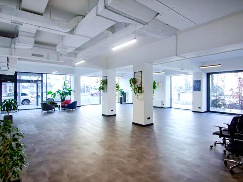 коммерческая по адресу Саксаганского ул., 3