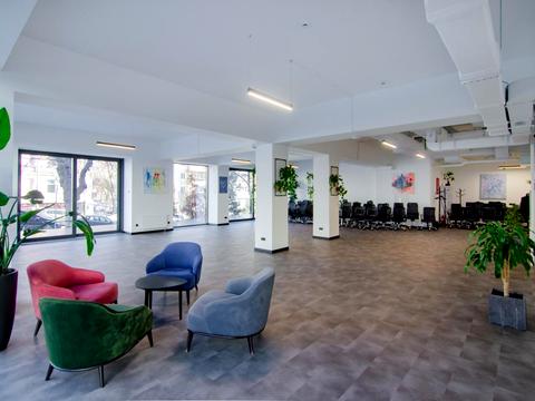 коммерческая по адресу Саксаганского ул., 3