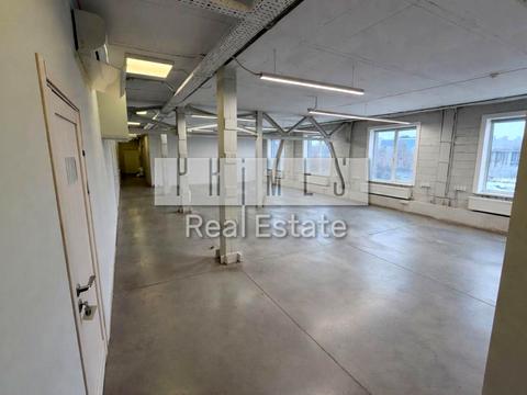 комерційна за адресою Залізничне шосе, 2