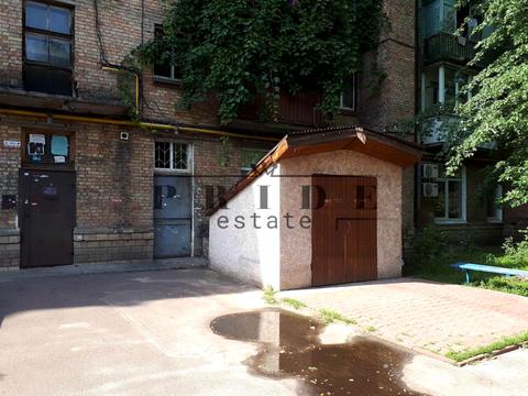 комерційна за адресою Привокзальна вул., 12