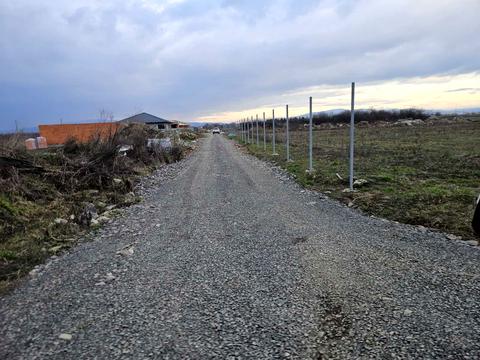 ділянка за адресою с. Сторожниця, Садова