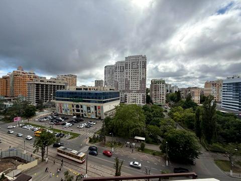 квартира за адресою Одеса, Генуезька вул., 3б