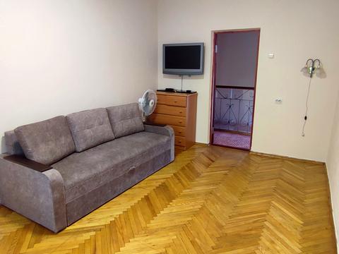 будинок за адресою Панаса Мирного вул., 5