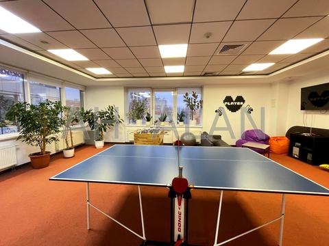 коммерческая по адресу Евгения Сверстюка ул. (Марины Расковой), 2