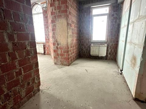 квартира за адресою Космонавтів просп., 49