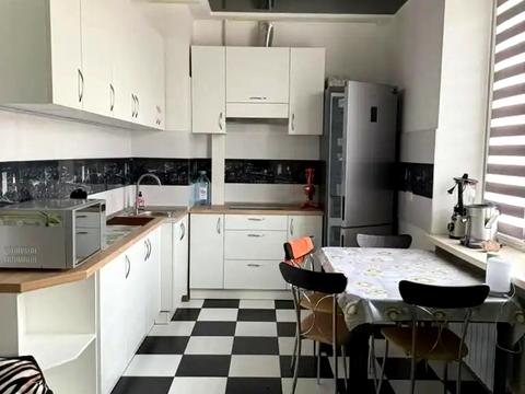 квартира по адресу Дмитрия Яворницкого просп. (Карла Маркса), 125