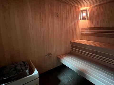 будинок за адресою Центральна вул.