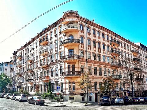 комерційна за адресою Богдана Ступки вул. (Станіславського), 3