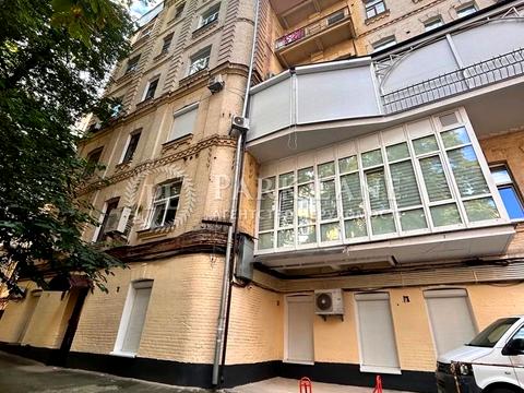 комерційна за адресою Богдана Ступки вул. (Станіславського), 3