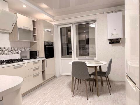 квартира за адресою Панаса Мирного вул., 7/1