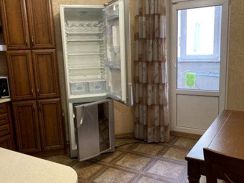 квартира за адресою Раїси Окіпної вул., 8