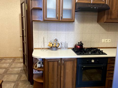 квартира за адресою Раїси Окіпної вул., 8