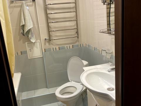 квартира за адресою Раїси Окіпної вул., 8