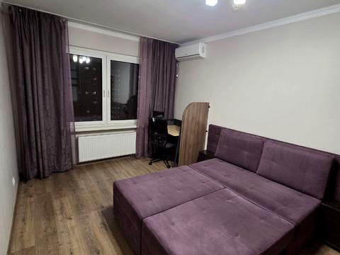 квартира за адресою Софії Русової вул., 3