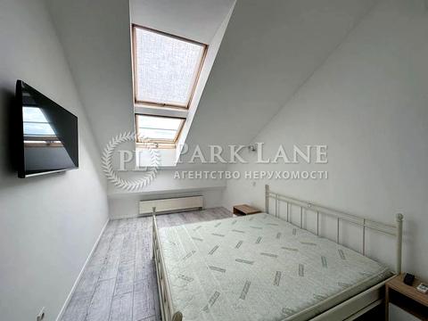 квартира за адресою Регенераторна вул., 4 к15