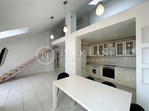 квартира за адресою Регенераторна вул., 4 к15