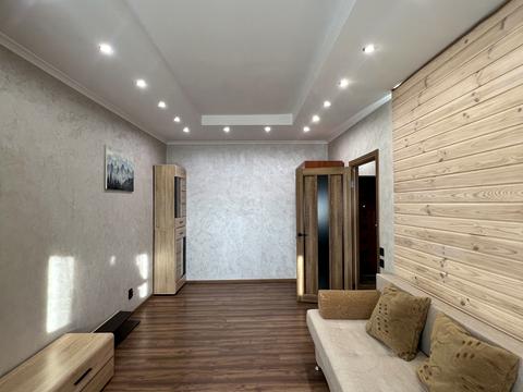 квартира за адресою Богоявленська вул. (Черняка), 4