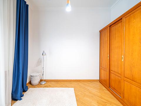 квартира за адресою Назарівська вул. (Вєтрова), 9