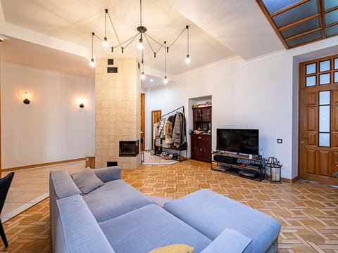 квартира за адресою Назарівська вул. (Вєтрова), 9