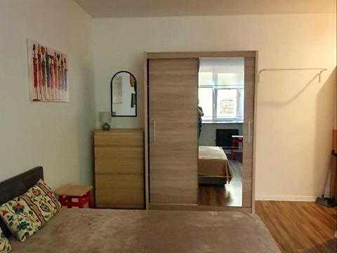 квартира за адресою Миколи Зерова вул., 13