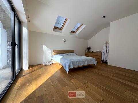 дом по адресу Соборна ул.