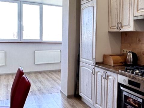 квартира за адресою Боголюбова вул., 13